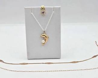 800  10k Gold Chains, Pendant with Pearl, One Earring with Amethyst Stone, 5.55g 