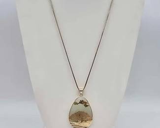 700  14k Gold Necklace Chain with Bonsai on Jade Gemstone, 22.58g 