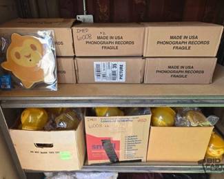 6008  NEW Disney Wish Vinyl  Star Sippers 