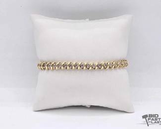 722  14k Gold and Diamond Bracelet, 10.90g 