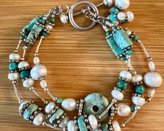 Jewelry! TONS of Earrings, Necklaces, Bracelets and Brooches!