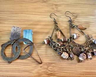 Jewelry! TONS of Earrings, Necklaces, Bracelets and Brooches!