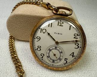 Antique Elgin gold plated pocket watch
