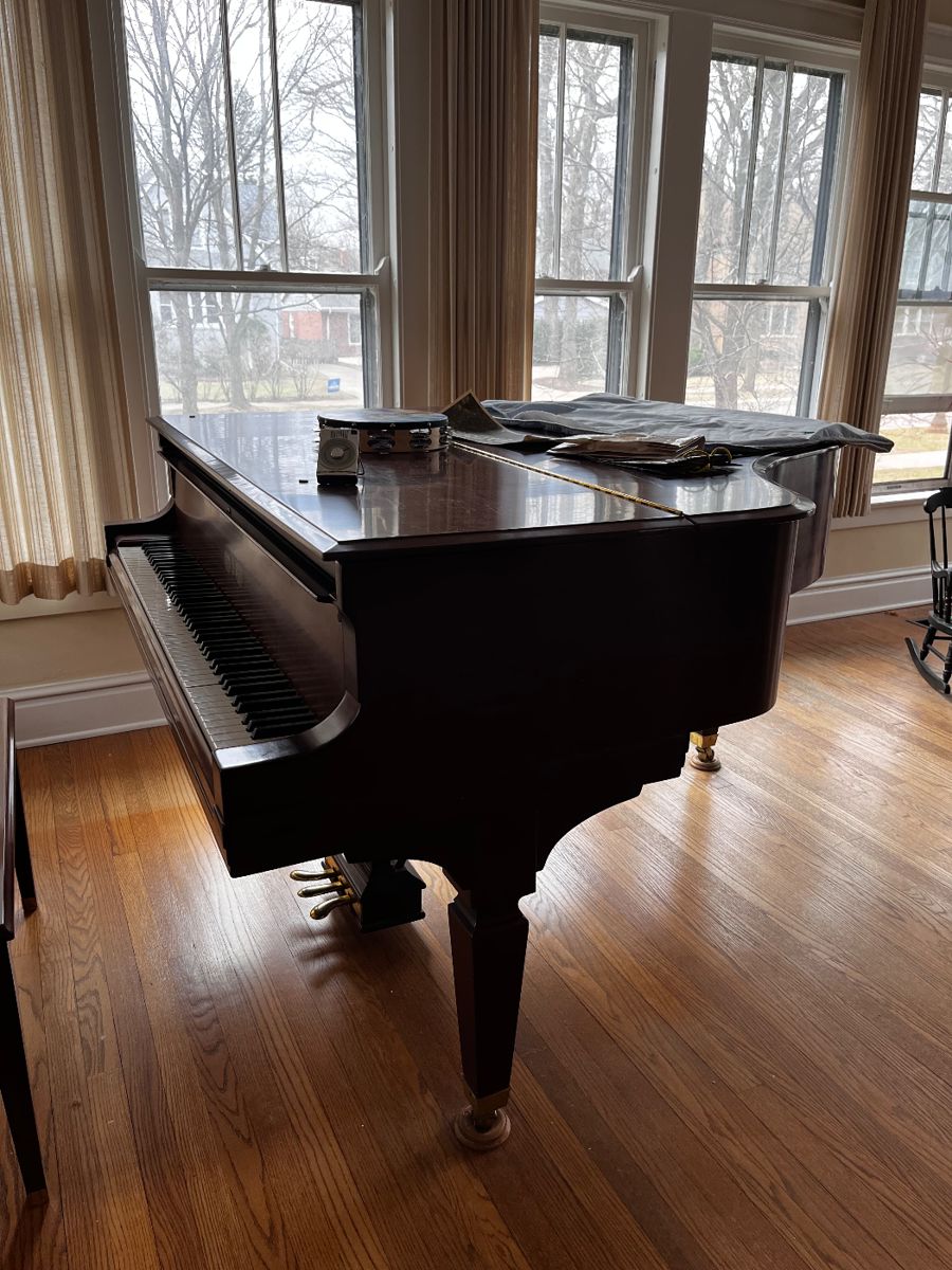 piano was completely rebuilt and case refinished in 2006
