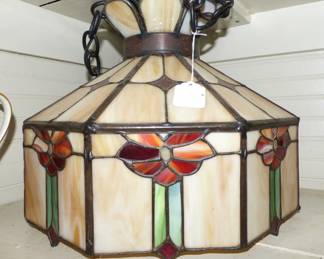 Gorgeous Stained Glass Lamp Shade