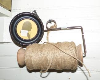Vintage String Holder