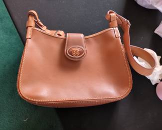 Dooney & Bourke