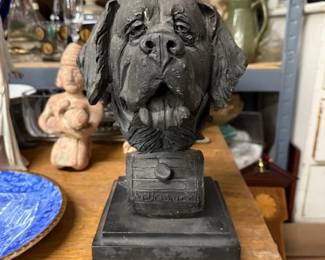 dog bust