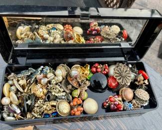vtg & antique earrings