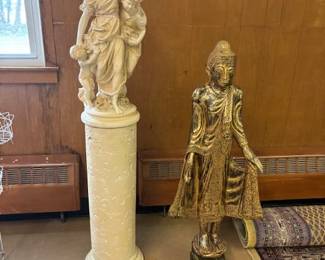 Oversized statues
