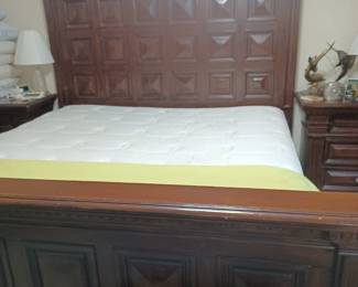 King size bed