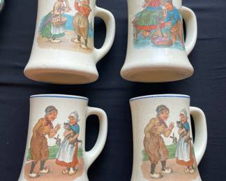 Roseville Dutch Kids mug set