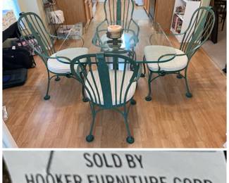 Hooker dining set