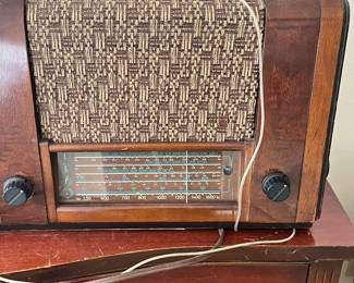 Vintage radio
