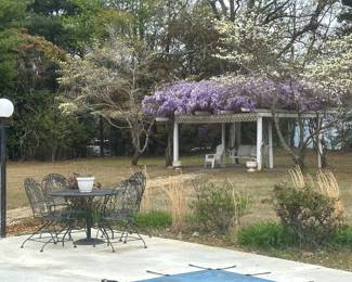 Vintage metal mesh patio set 