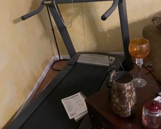 Estate Sales By Olga in Somerset NJ