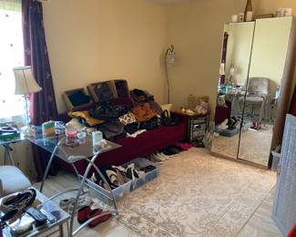 Estate Sales By Olga in Somerset NJ