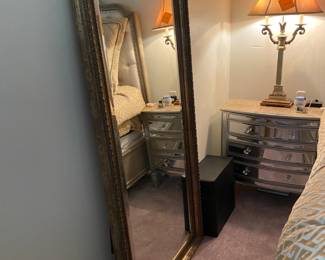 Estate Sales By Olga in Somerset NJ