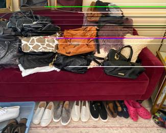 Estate Sales By Olga in Somerset NJ