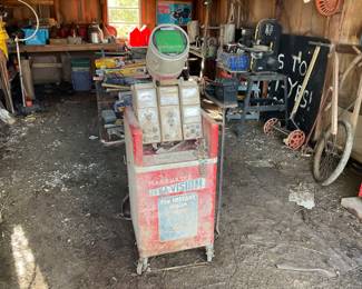 VINTAGE GAS STATION TUNE UP CENTER. 