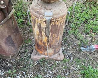 VINTAGE OIL DRAIN CAN