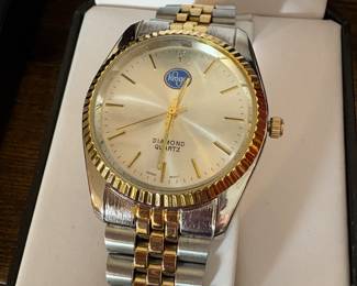 Nelsonic Quartz Analog Watch Gold Silver Tone Stainless Steel Kroger Item # 08NL0478