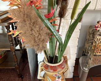 Floral large tall vase w/handles!