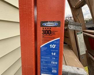 Werner Fiberglass #FIA10 10' Ladder!