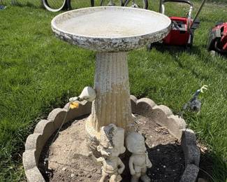 Cement Bird Bath!