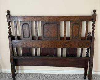 Antique Barley twist (full) bed frame