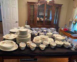 Kongo China Hand Painted