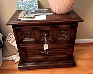 Part of the set. Also has a matching headboard and rails.