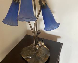 Glass Tulip Shades Accent Lamp