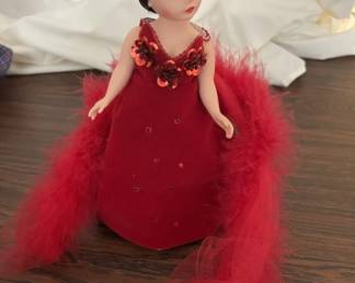 Scarlett O'Hara in Red Dress