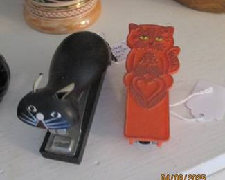 "Cat" motif staplers