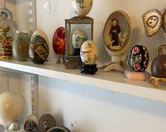 Decorative eggs