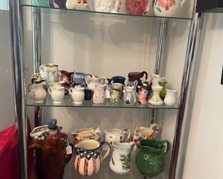Look! More pitchers and creamers!!!