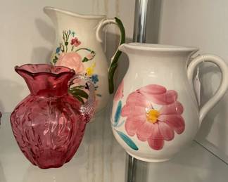 Close up pics - Collectible Pitchers