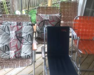 Set of 4 matching chairs, cushions and additional folding chairs!