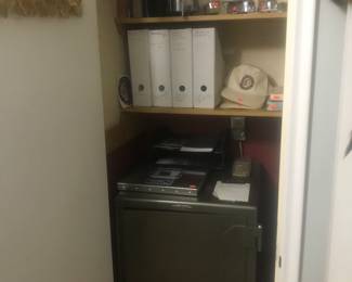 Large floor safe and Airstream related ornaments and books!
