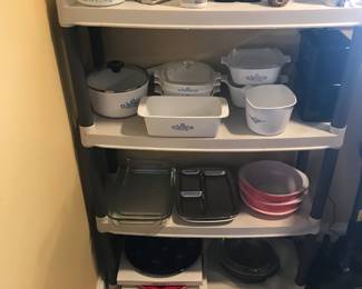 Kitchen ware, Pyrex!