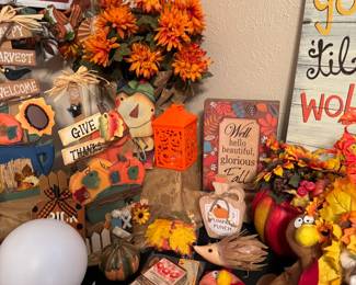 All sorts of fun holiday decor