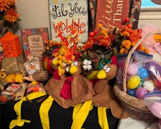 All sorts of fun holiday decor