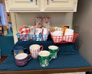 Kitchen towels and mugs