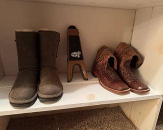 Ladies boots
