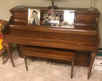 Kohler and Campbell upright!