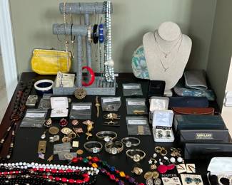Great selection of Jewelry. Necklaces, Earrings, Bracelets, Pendants, Watches, Rings and Eye Glasses.
