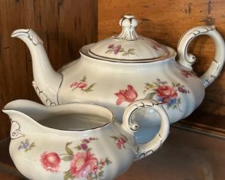 Franconia Krautheim Norina Teapot and Creamer