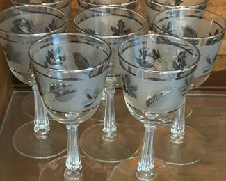Vintage Silver Leaf Foliage Wine Glasses