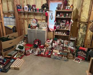 Great Selection of Vintage Holiday Decor